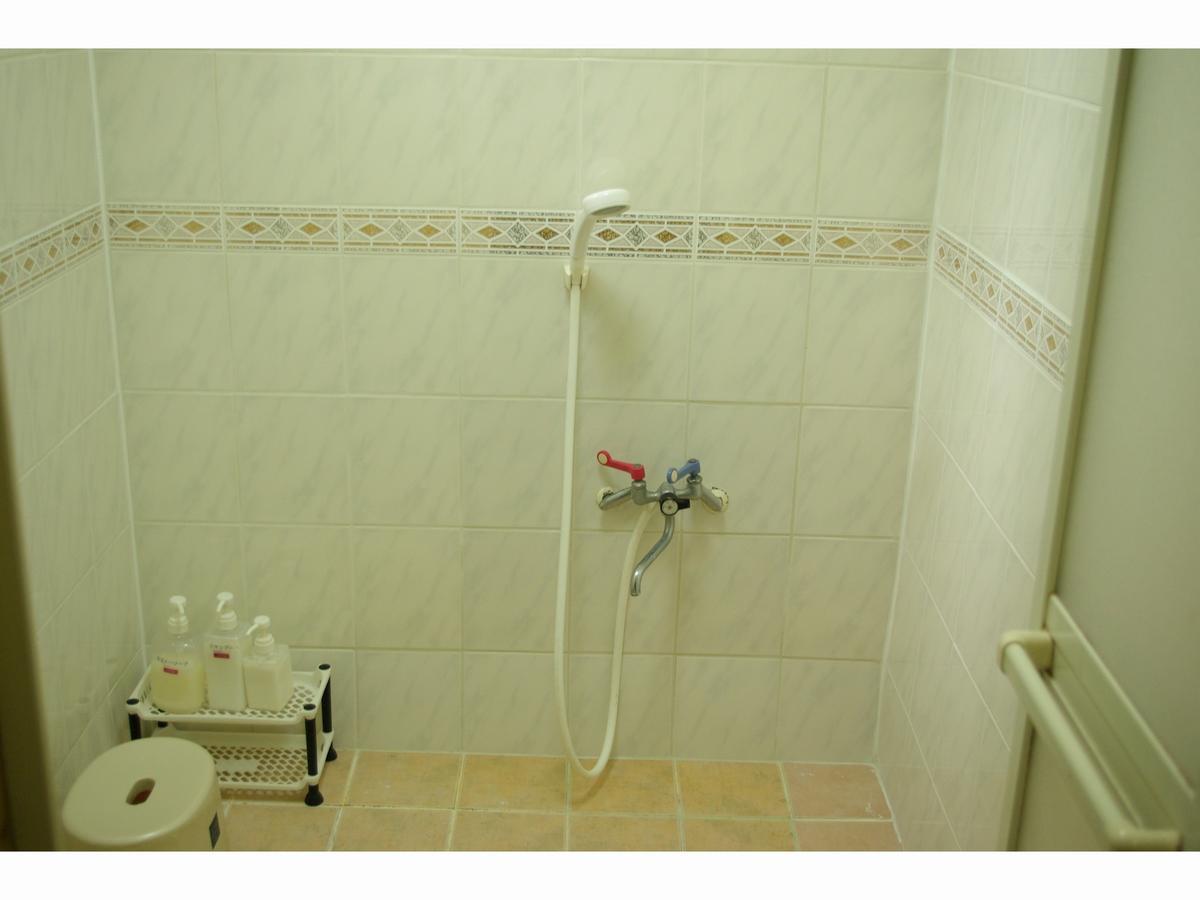 Guest House Lough Style Урума Екстер'єр фото
